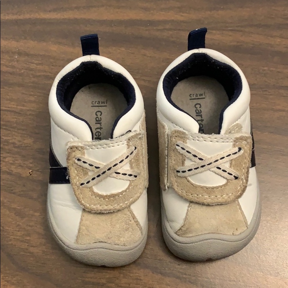 Carter’s Crawl Velcro shoes